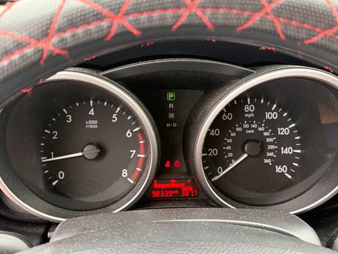 Used 2012 MAZDA MAZDA5 Sport FWD image 11