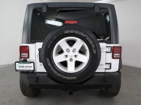 Used 2016 Jeep Wrangler Unlimited Sport w/ Quick Order Package 24S AWD/4WD image 8