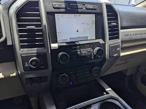 Certified 2021 Ford F250 Lariat w/ Chrome Package AWD/4WD image 11