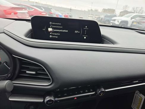 New 2026 MAZDA CX-30 AWD 2.5 S w/ Select Sport Pkg image 17