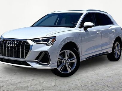 Used 2023 Audi Q3 2.0T Premium w/ Convenience Package