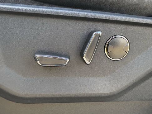 New 2025 Ford F150 Lariat w/ Equipment Group 502A High image 59