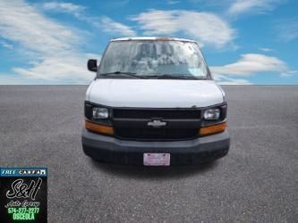 Used 2010 Chevrolet Express 2500 Extended RWD image 10