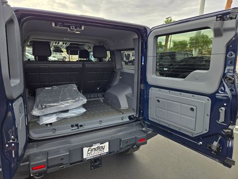New 2025 INEOS Grenadier AWD/4WD image 15