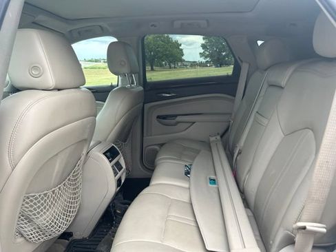 Used 2016 Cadillac SRX Luxury FWD image 9