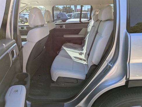 New 2026 Hyundai Santa Fe SE image 12