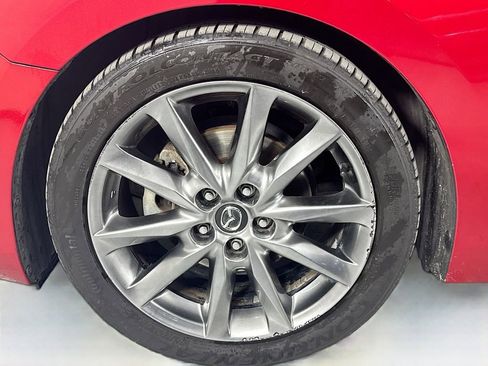 Used 2018 MAZDA MAZDA3 Touring image 39