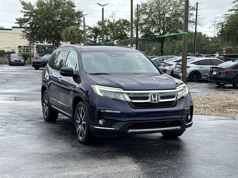 Certified 2019 Honda Pilot Touring image 3