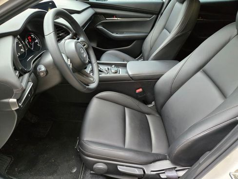 Used 2023 MAZDA MAZDA3 s image 6