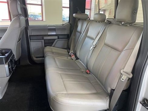 Used 2018 Ford F150 XLT w/ Equipment Group 302A Luxury image 31