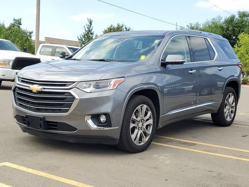 Used 2019 Chevrolet Traverse Premier AWD/4WD image 3