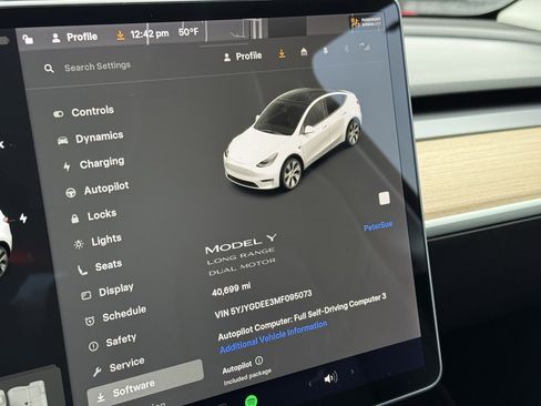 Used 2021 Tesla Model Y Long Range image 6