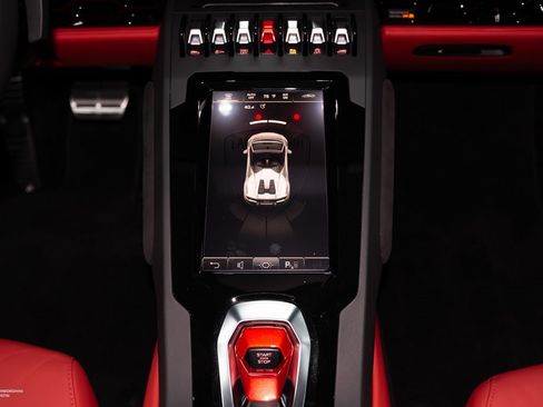 Used 2023 Lamborghini Huracan EVO image 34