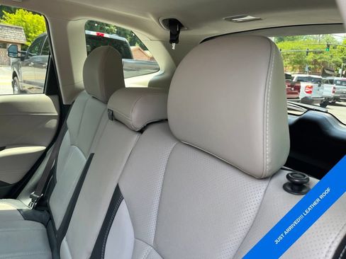 Used 2020 Subaru Forester Limited w/ Popular Package #3 AWD/4WD image 10