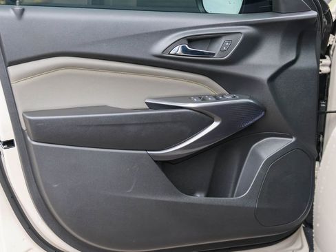 New 2026 Chevrolet Trax ACTIV FWD image 9