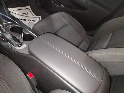 Used 2023 Chevrolet Malibu LT image 26