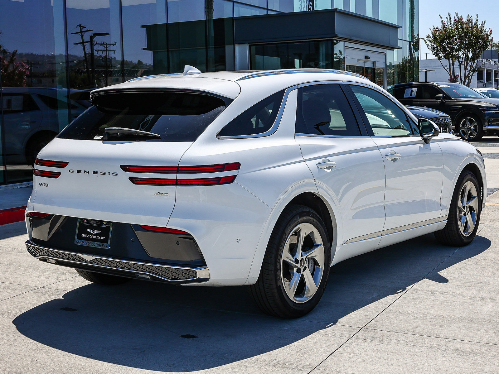 Used 2026 Genesis GV70 2.5T Advanced AWD/4WD image 6