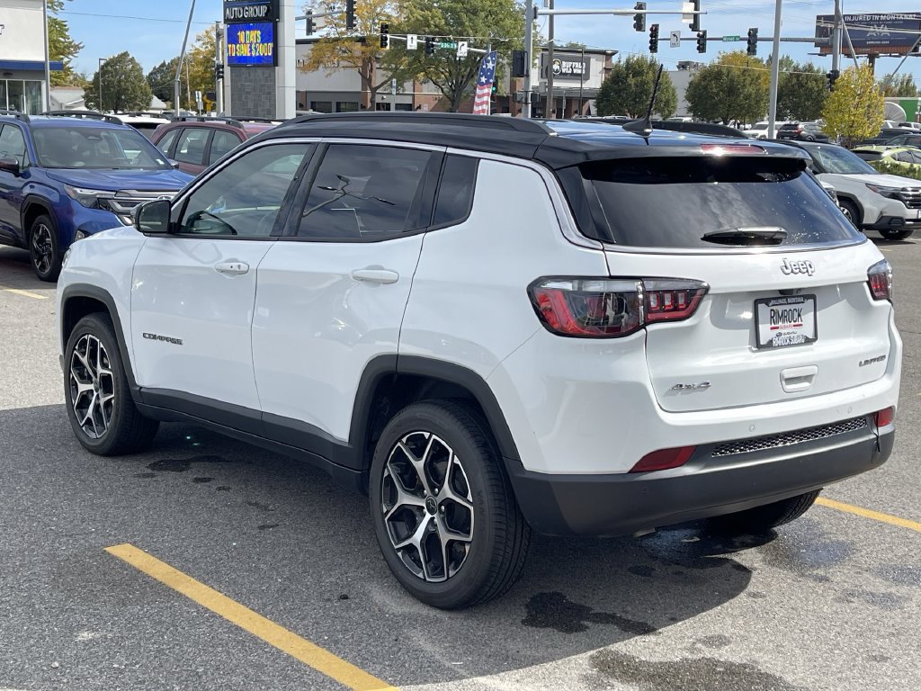 Used 2025 Jeep Compass Limited AWD/4WD image 5