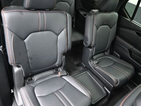 Used 2024 Honda Pilot TrailSport image 43