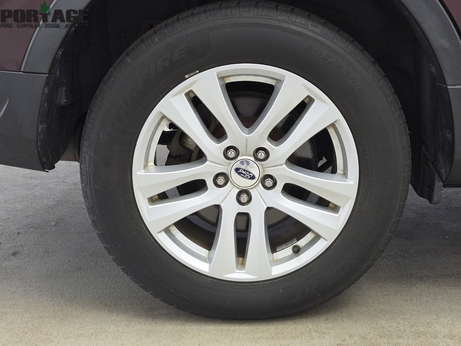 Used 2018 Ford Explorer XLT AWD/4WD image 35