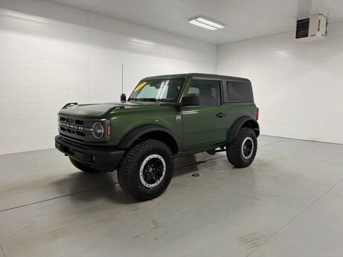 Used 2023 Ford Bronco Big Bend w/ Sasquatch Package AWD/4WD image 4