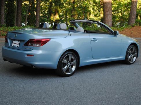 Used 2011 Lexus IS 350C w/ Luxury Pkg image 18