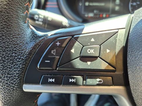 Used 2022 Nissan Kicks SR w/ Premium Package image 14