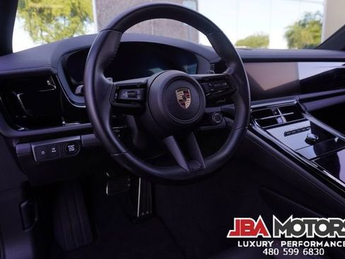 Used 2025 Porsche Panamera 4 image 77