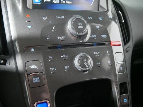 Used 2015 Chevrolet Volt w/ Enhanced Safety Package 1 FWD image 23