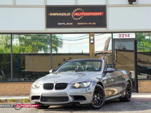 Used 2009 BMW M3 Convertible RWD image 1