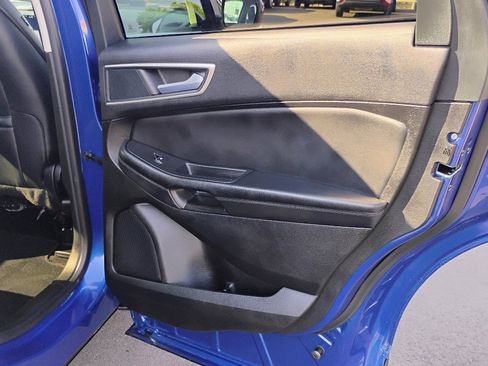 Used 2024 Ford Edge SEL image 19