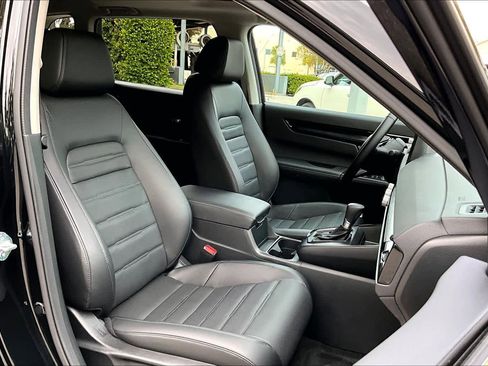 Used 2025 Honda CR-V EX-L image 8