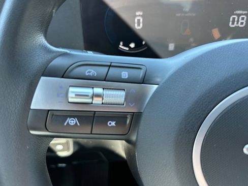 Used 2024 Hyundai Kona SE FWD image 24