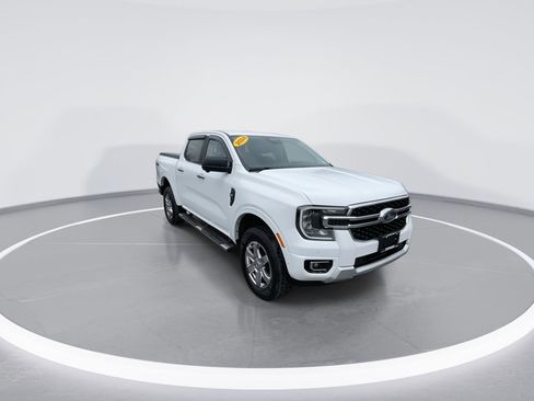 Used 2024 Ford Ranger XLT image 2
