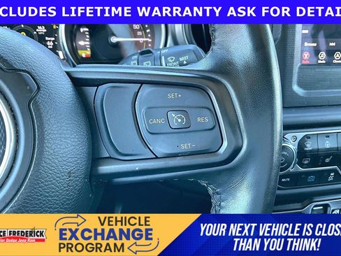 Used 2023 Jeep Wrangler Unlimited w/ Cold Weather Group AWD/4WD image 16