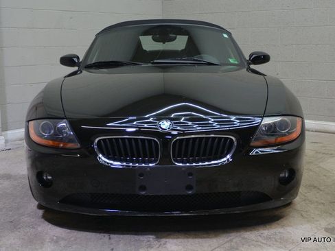 Used 2003 BMW Z4 2.5i image 9