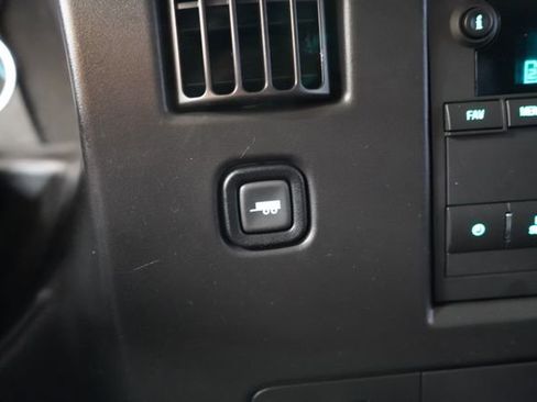 Used 2022 Chevrolet Express 2500 w/ Driver Convenience Package RWD image 26