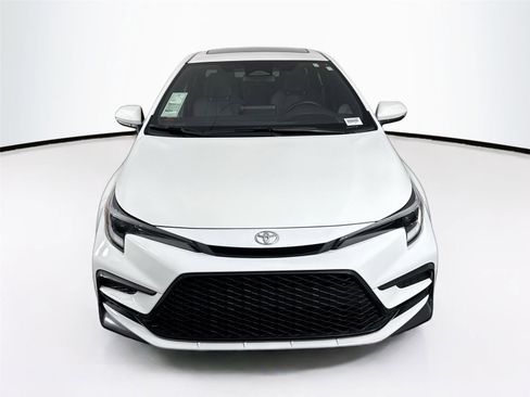 Certified 2024 Toyota Corolla SE w/ SE Premium Package image 8