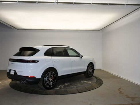 New 2026 Porsche Cayenne S AWD/4WD image 7
