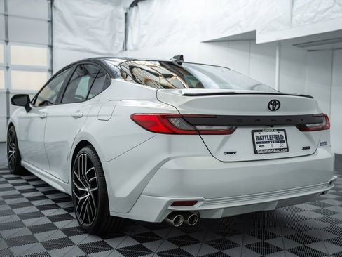 Used 2025 Toyota Camry XSE image 6