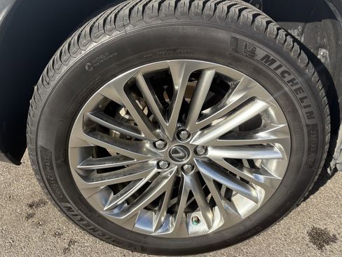 Used 2021 Lexus RX 350L Luxury image 14