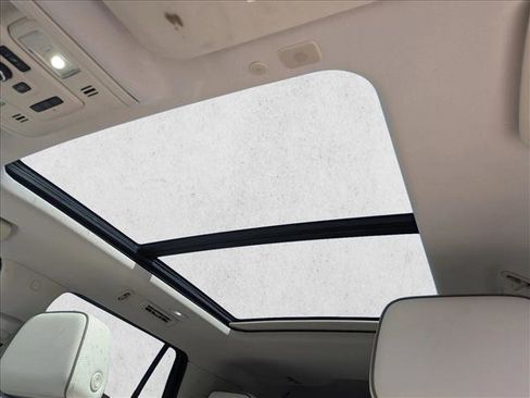 Used 2023 GMC Yukon Denali AWD/4WD image 19