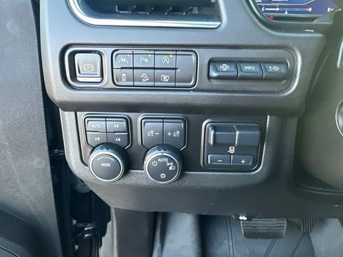 Used 2023 Chevrolet Tahoe High Country w/ Premium Package AWD/4WD image 11