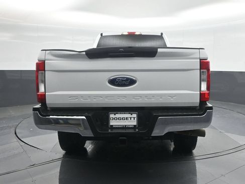 Used 2019 Ford F250 XLT AWD/4WD image 17