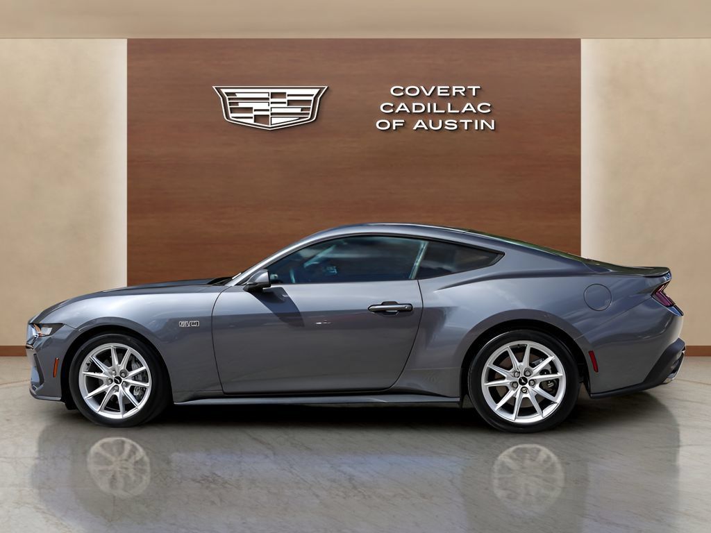 Used 2024 Ford Mustang GT Premium RWD image 2