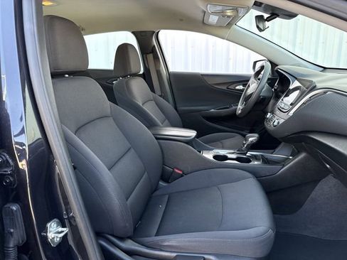 Used 2023 Chevrolet Malibu LT image 29