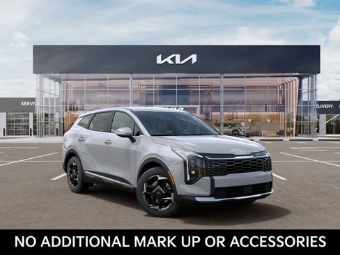 New 2026 Kia Sportage EX FWD image 8
