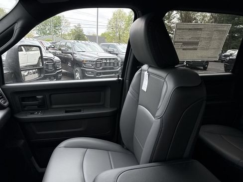 New 2026 RAM 3500 Tradesman AWD/4WD image 31