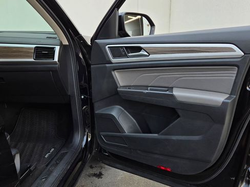 Certified 2022 Volkswagen Atlas SEL AWD/4WD image 55
