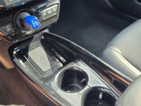 Used 2019 Toyota Prius Prime Advanced image 26
